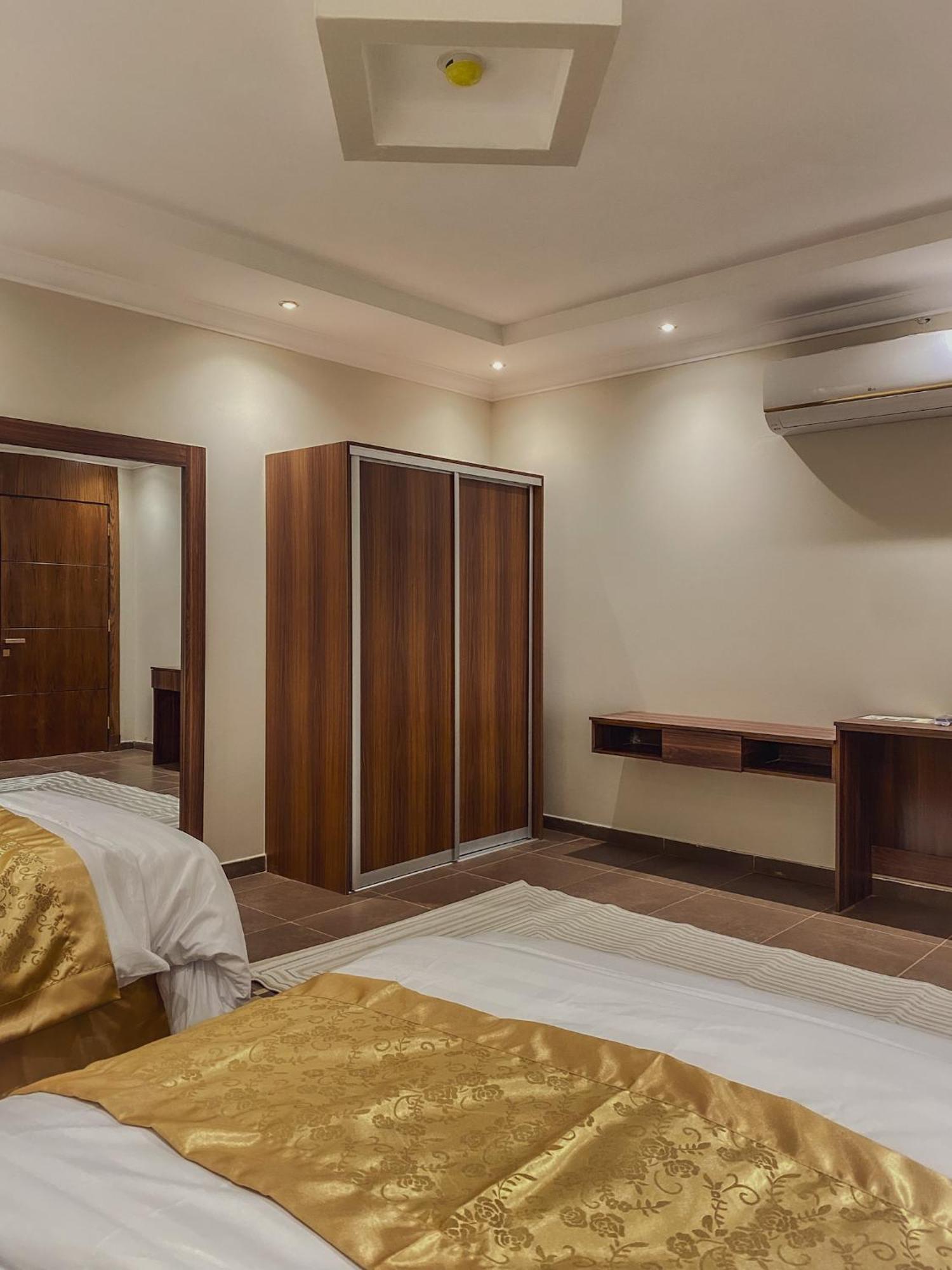 Comfort Inn Al Taawon - Family Only Riyad Dış mekan fotoğraf