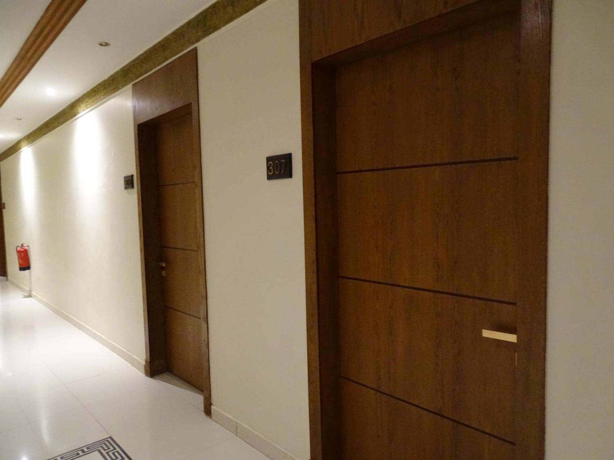 Comfort Inn Al Taawon - Family Only Riyad Dış mekan fotoğraf
