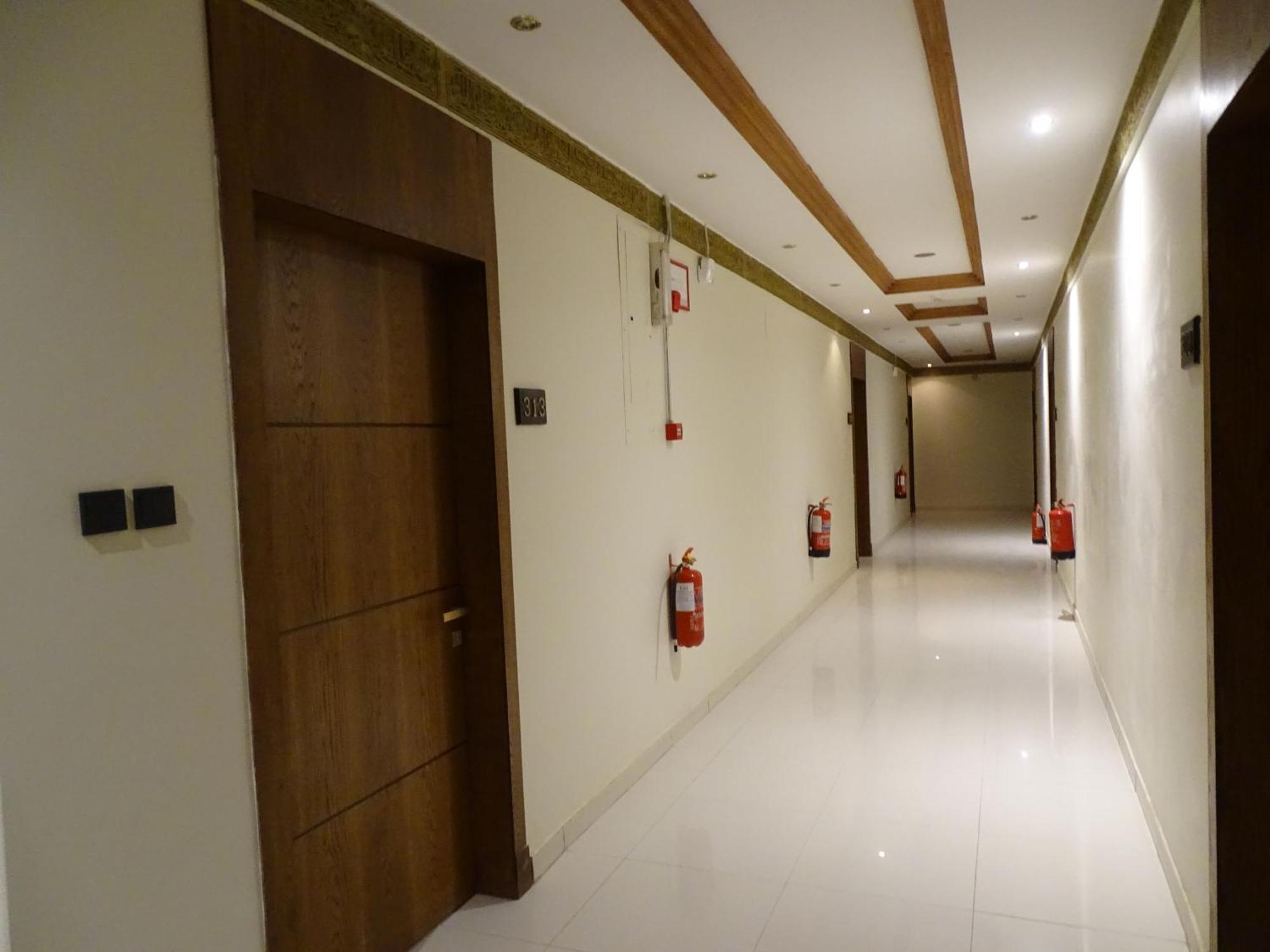 Comfort Inn Al Taawon - Family Only Riyad Dış mekan fotoğraf
